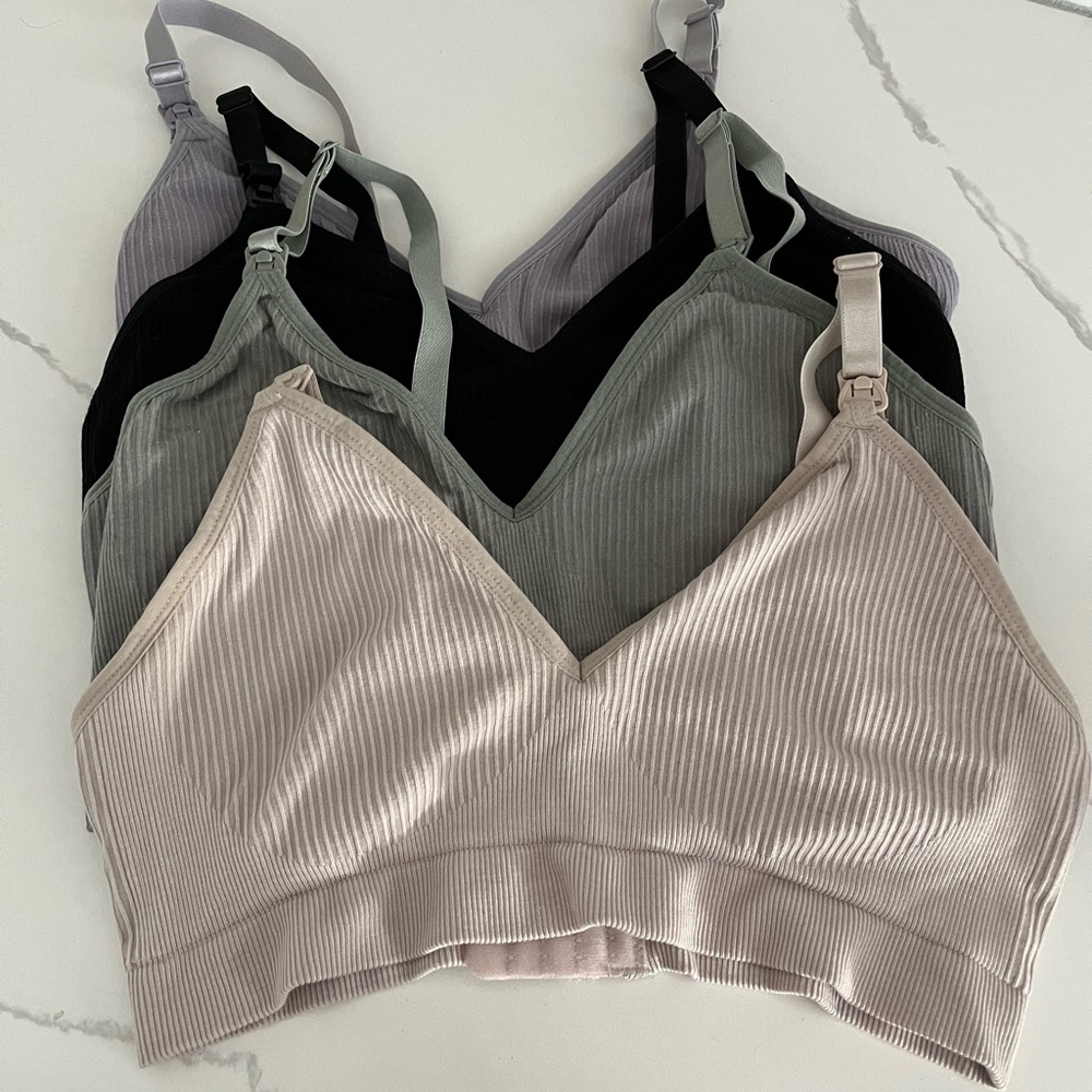 4 nursing bras!